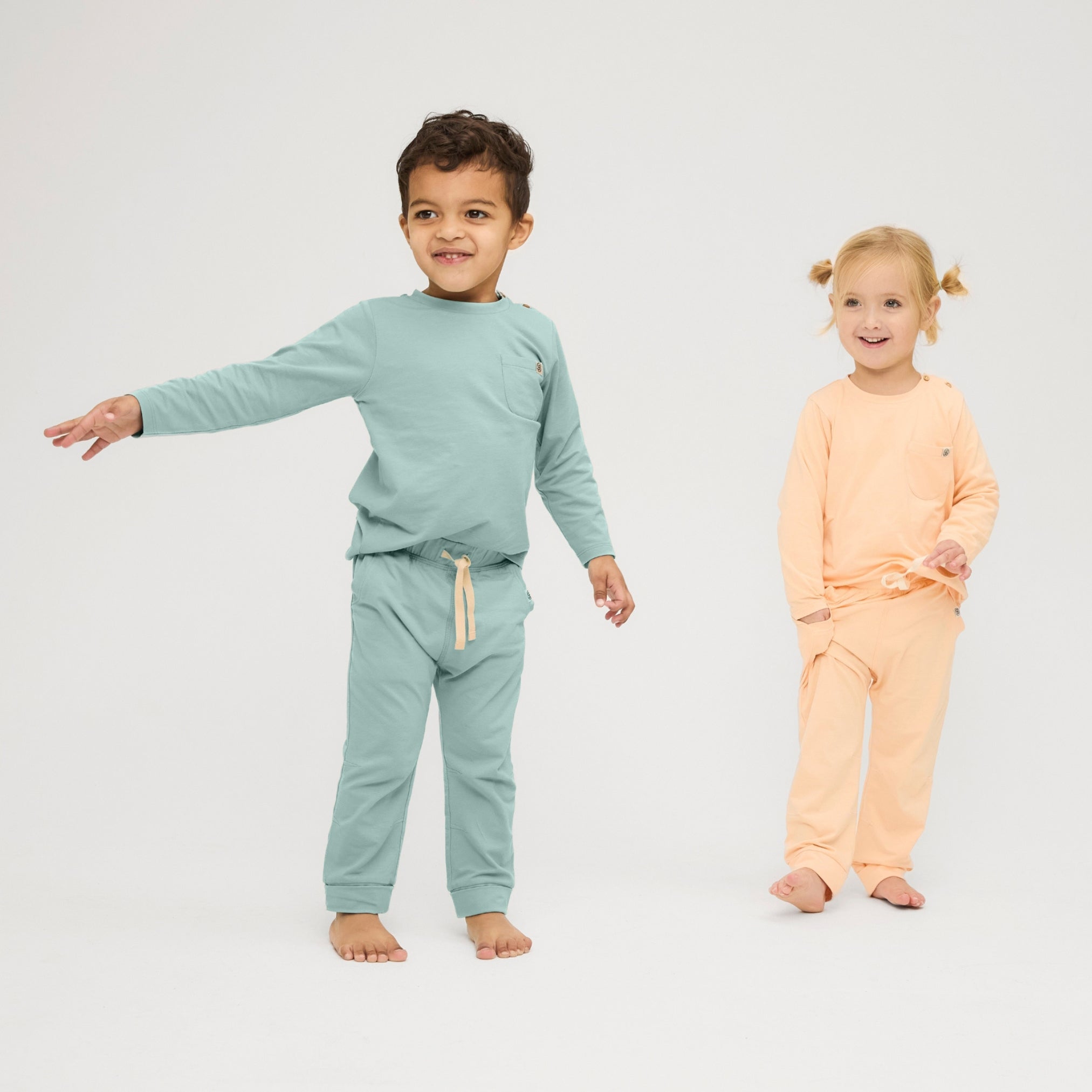Jogger pants in Sea Blue - UPF 50+